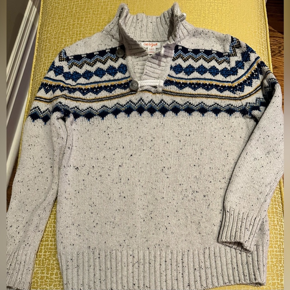 Cat & Jack Gray Sweater with Blue Diamond Pattern